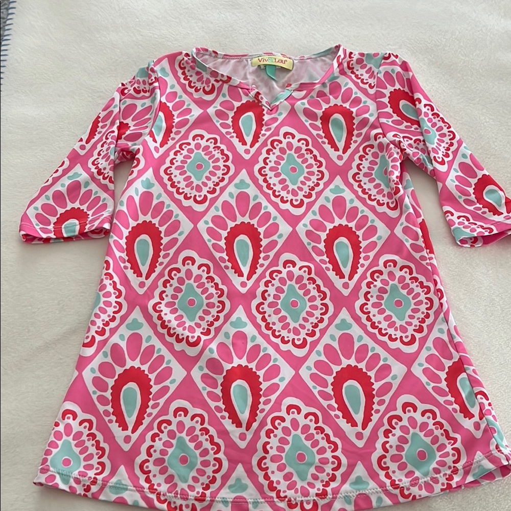 Viv&Lou Beach cover-up in bold pink print!